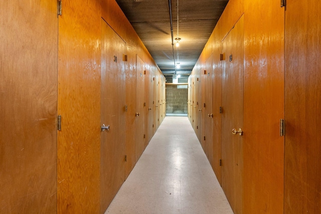 4380 Brookside Ct Unit 103, Edina, MN 55436 - view of hallway