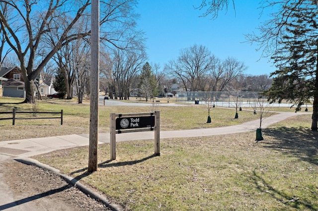 4380 Brookside Ct Unit 103, Edina, MN 55436 - view of yard