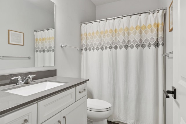 4297 Corn Silk Ln, Woodbury, MN 55129 - bathroom with vanity and a shower with shower curtain