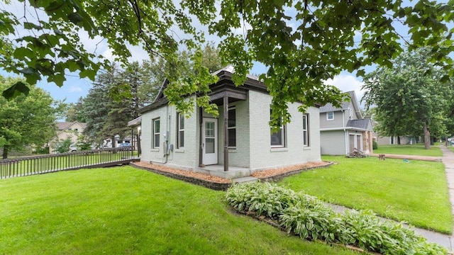 23 Oak St N, Lester Prairie, MN 55354 - photo 1