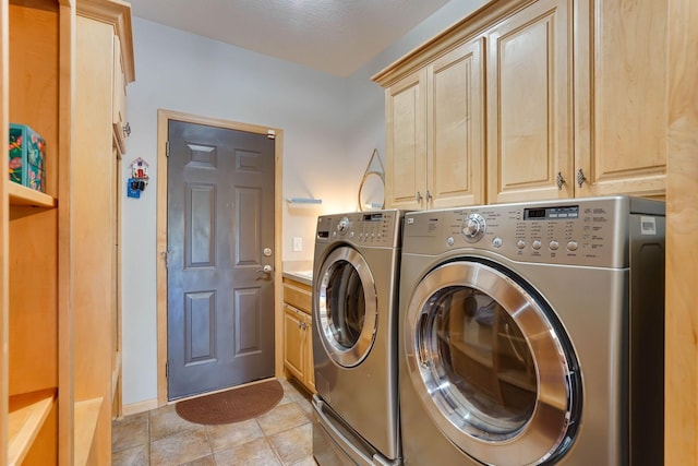 2064 141st Ln NE, Ham Lake, MN 55304 - laundry room with washing machine and dryer and cabinet space