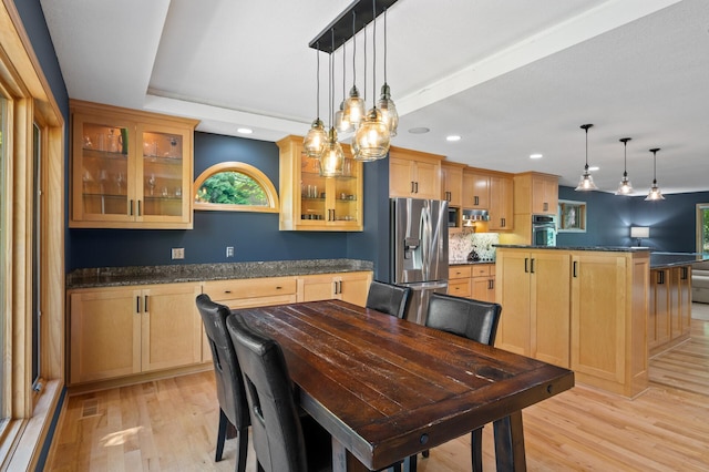 9610 28th Ave N, Plymouth, MN 55441 - dining area with light wood-style flooring and recessed lighting