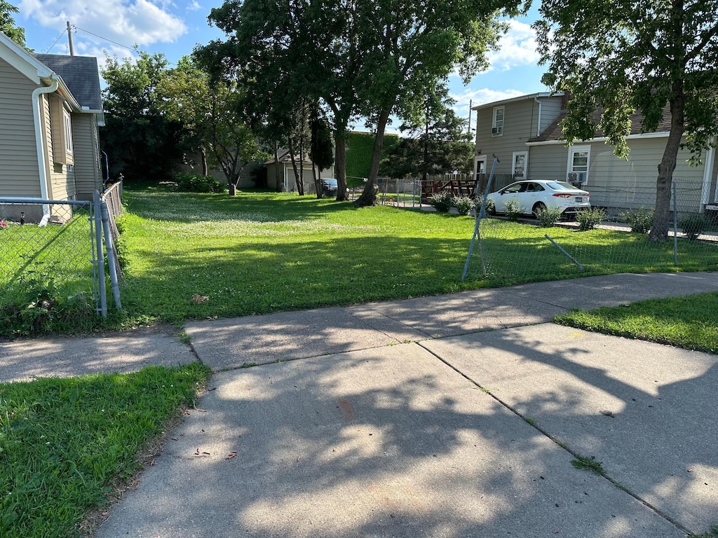 482 Stinson St, Saint Paul, MN 55117 - photo 3