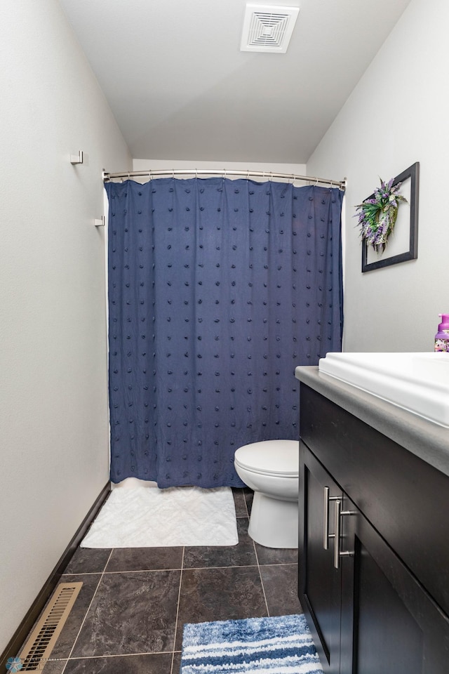 3137 6th St E, West Fargo, ND 58078 - full bathroom featuring vanity and curtained shower