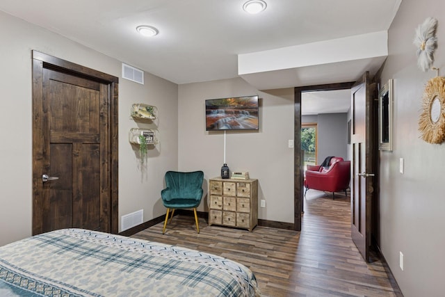 708 Riverside Dr N, North Hudson, WI 54016 - bedroom with wood finished floors and baseboards