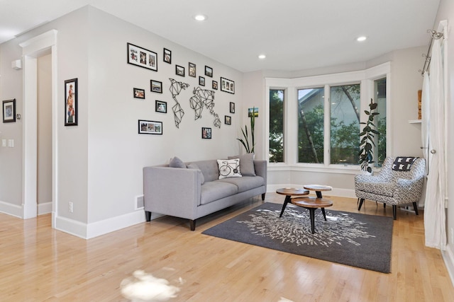 4312 France Ave S, Edina, MN 55410 - living area featuring wood finished floors and recessed lighting