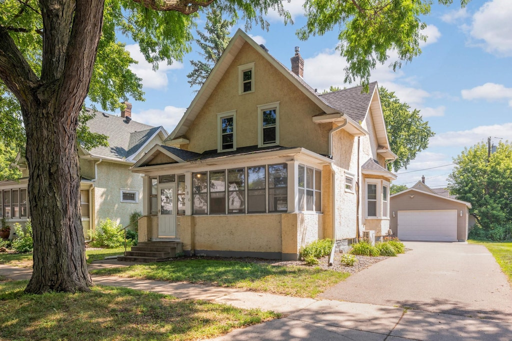 386 Arbor St, Saint Paul, MN 55102 - photo 1