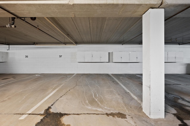 3850 Plymouth Blvd Unit 204, Plymouth, MN 55446 - view of parking garage