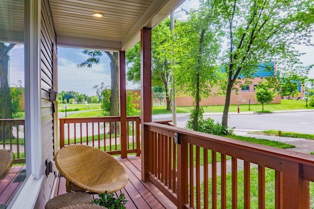 2700 Aldrich Ave N, Minneapolis, MN 55411 - view of porch