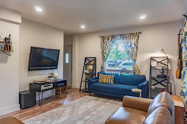 2700 Aldrich Ave N, Minneapolis, MN 55411 - living area featuring wood finished floors and recessed lighting