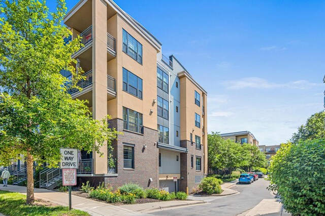 2566 Ellis Ave Unit 103, Saint Paul, MN 55114 - view of property