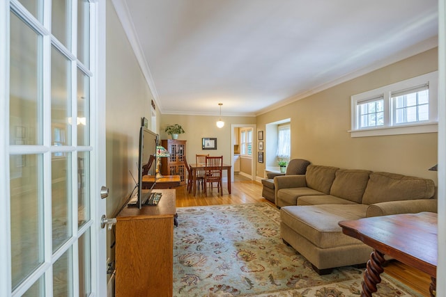 5229 42nd Ave S, Minneapolis, MN 55417 - living room with wood finished floors and ornamental molding