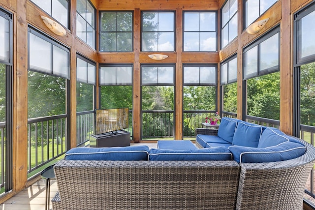 18675 86th Pl N, Maple Grove, MN 55311 - sunroom with an outdoor hangout area