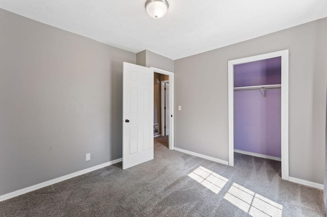 3204 5th Ave S, Minneapolis, MN 55408 - unfurnished bedroom with carpet and a closet