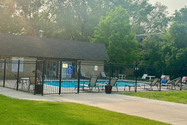 3421 Kent St Unit 607, Shoreview, MN 55126 - view of community pool