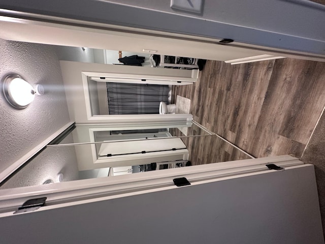 3421 Kent St Unit 607, Shoreview, MN 55126 - interior space featuring a textured wall
