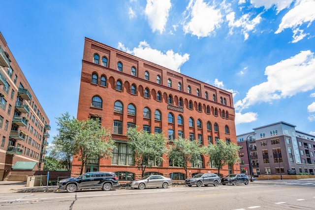 400 1st St Unit 611, Minneapolis, MN 55401 - view of building exterior