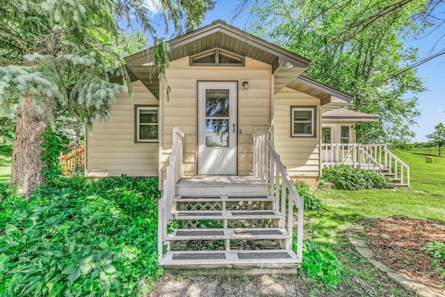 11965 State Highway 15, Kimball, MN 55353 - view of front of property with a front yard