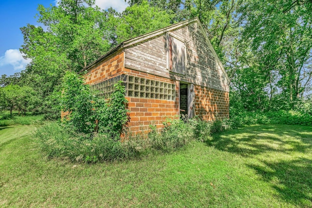 11965 State Highway 15, Kimball, MN 55353 - view of home's exterior featuring a yard, an outdoor structure, and a barn