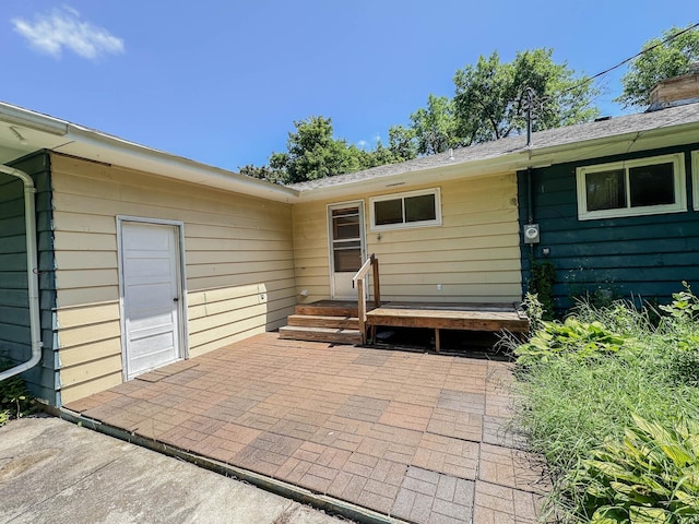 540 8th St, Bird Island, MN 55310 - view of patio featuring a deck