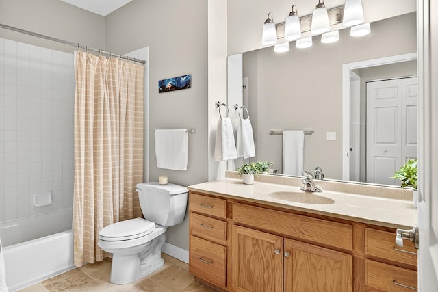 545 1st St Unit 400, Minneapolis, MN 55401 - bathroom featuring vanity, tile patterned floors, and shower / tub combo
