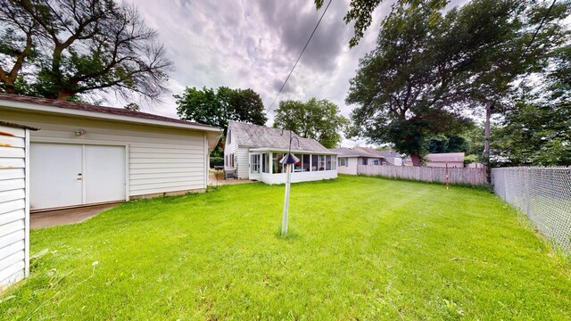 1314 Dunham St, Albert Lea, MN 56007 - view of yard with a sunroom