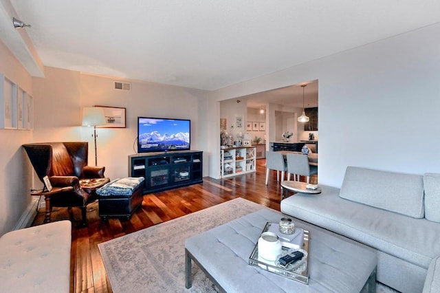 48 Groveland Ter Unit B307, Minneapolis, MN 55403 - photo 3
