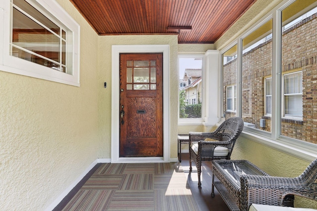 3343 Humboldt Ave S, Minneapolis, MN 55408 - entrance to property with a porch and stucco siding