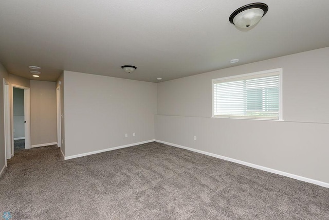 1040 Barnes Dr, West Fargo, ND 58078 - carpeted empty room featuring baseboards