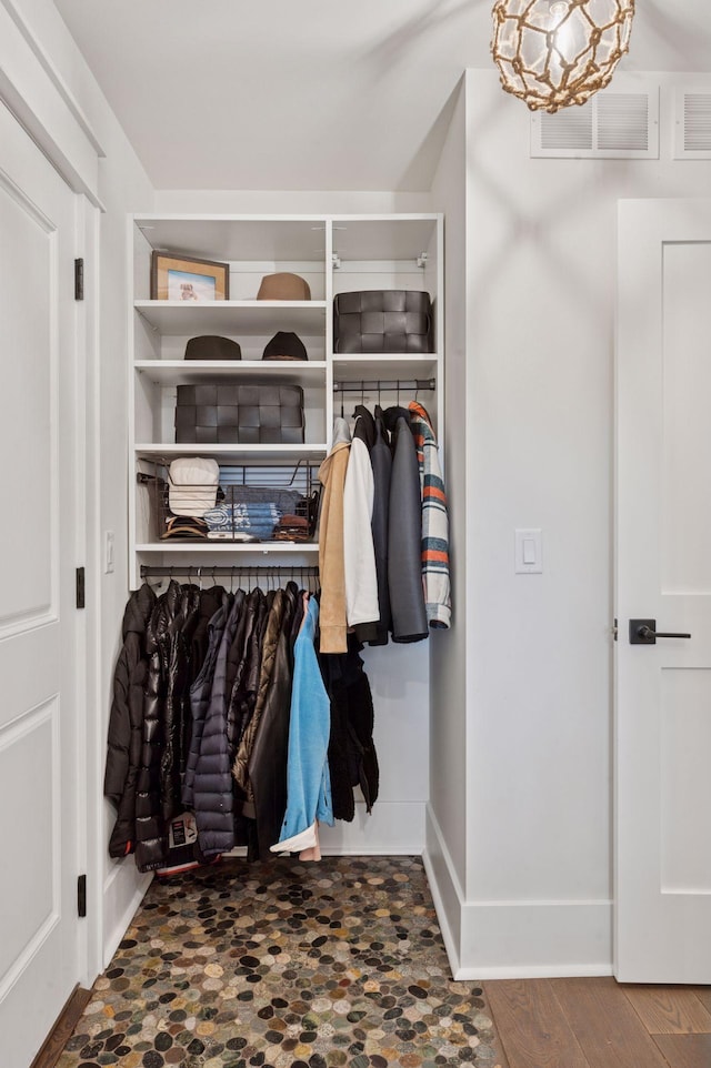 5815 Howards Point Rd, Shorewood, MN 55331 - view of closet