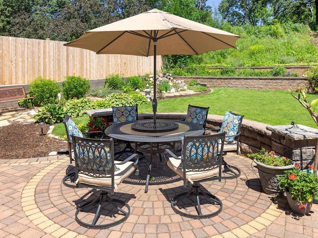 461 Dudley Ave, Shoreview, MN 55126 - view of patio with outdoor dining space