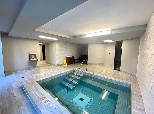 433 7th St Unit 1717, Minneapolis, MN 55415 - photo 8