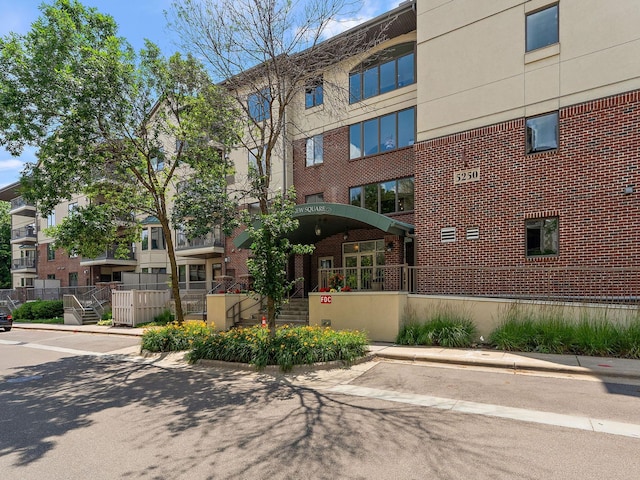 5250 Grandview Sq Unit 2406, Edina, MN 55436 - photo 20