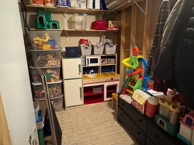 1415 Riverside Dr NW Unit 1415, Baudette, MN 56623 - view of storage area