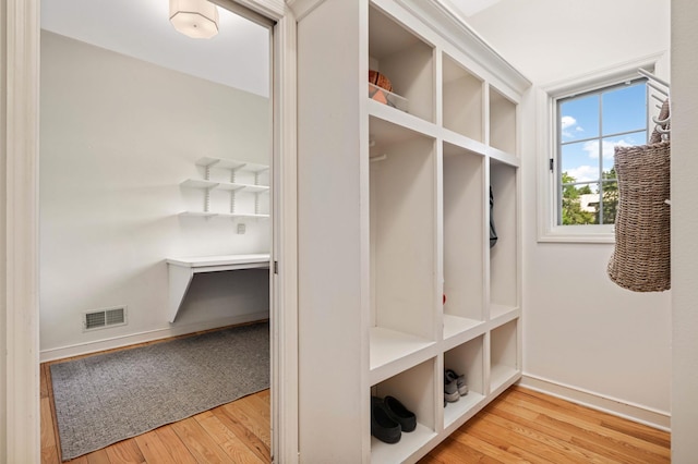 4803 Chantrey Pl, Minnetonka, MN 55345 - mudroom with light wood-type flooring and baseboards