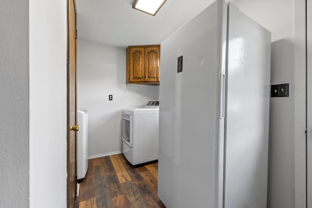 3322 277th Ave NW, Stanford Twp, MN 55040 - laundry area with dark wood-style flooring and independent washer and dryer