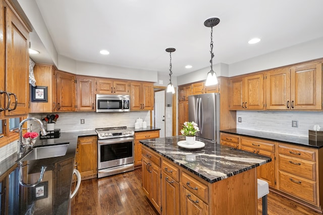 13175 Cardinal Creek Rd, Eden Prairie, MN 55346 - photo 8