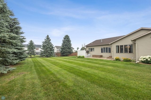 3437 26th Ave S, Fargo, ND 58103 - view of yard with a patio area