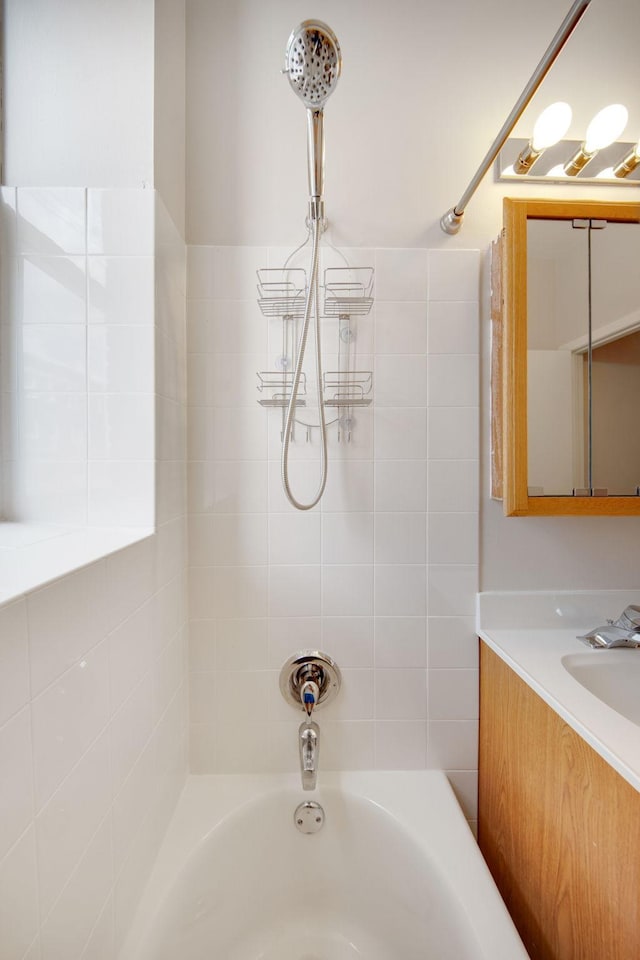 1216 Powderhorn Ter Unit 15, Minneapolis, MN 55407 - photo 14