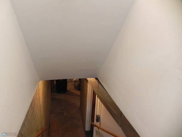 1610 9th St N, Fargo, ND 58102 - view of staircase