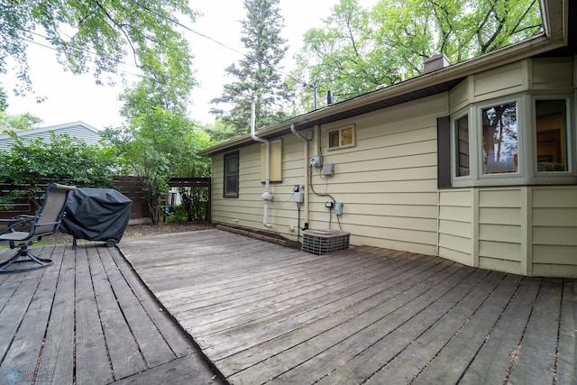 1606 5th St N, Fargo, ND 58102 - wooden terrace with a grill