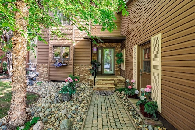 15 Fremont Dr S, Fargo, ND 58103 - view of exterior entry with brick siding