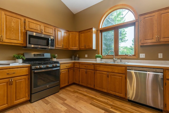 139 Dakota Ave, Elko New Market, MN 55054 - photo 3