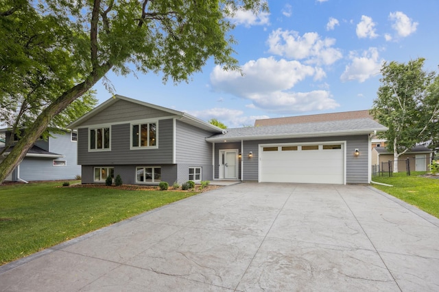 1934 Hythe St, Roseville, MN 55113 - photo 1
