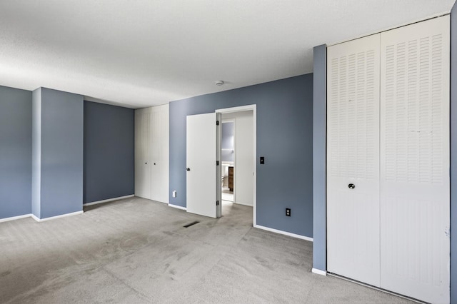 2365 Dorland Ln E, Maplewood, MN 55119 - unfurnished bedroom with carpet flooring and a closet