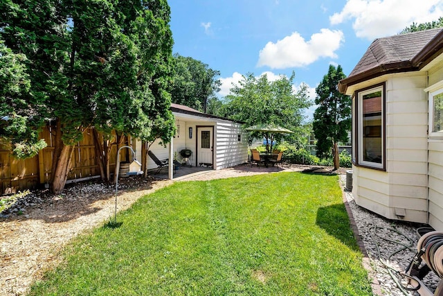 5501 30th Ave S, Minneapolis, MN 55417 - view of yard with a patio area
