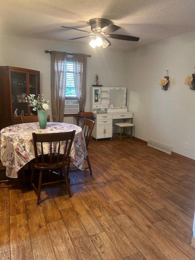 403 Pine St, Glenwood City, WI 54013 - photo 6