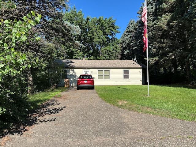 2970 Woodlane Dr, Woodbury, MN 55125 - view of front of property featuring asphalt driveway and a front lawn