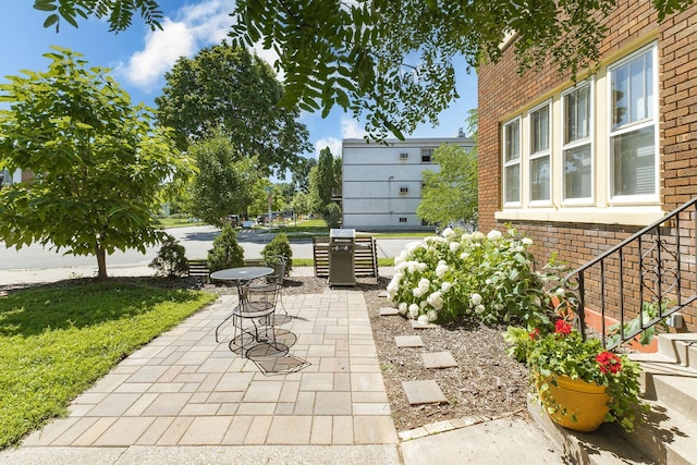 3654 Lyndale Ave S Unit 3, Minneapolis, MN 55409 - photo 2