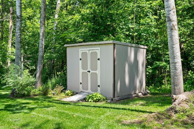 15784 103rd St SE, Becker Twp, MN 55308 - view of shed with a view of trees